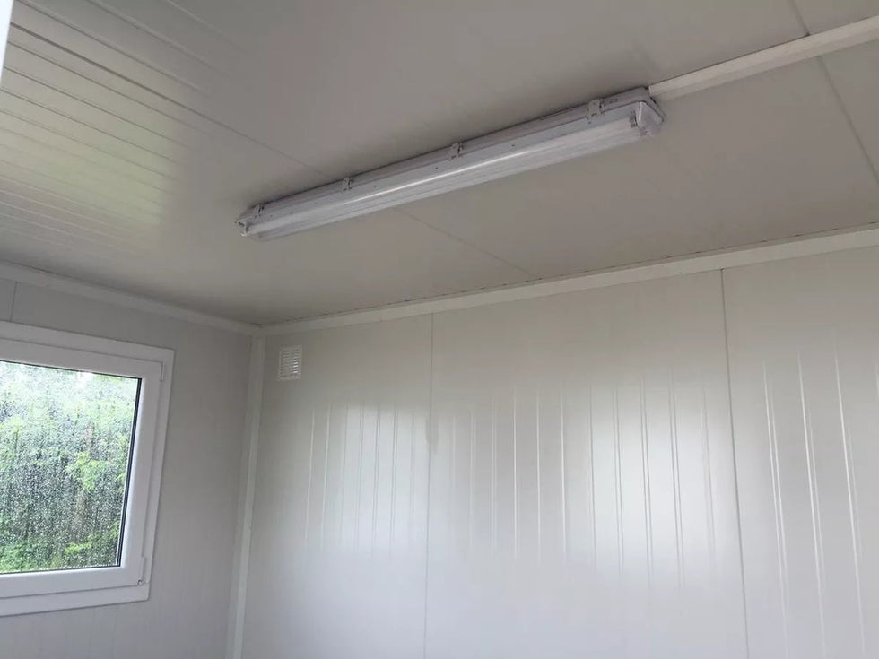 Contenedor de oficina 3,50 x 2,20 m - Imagen 4