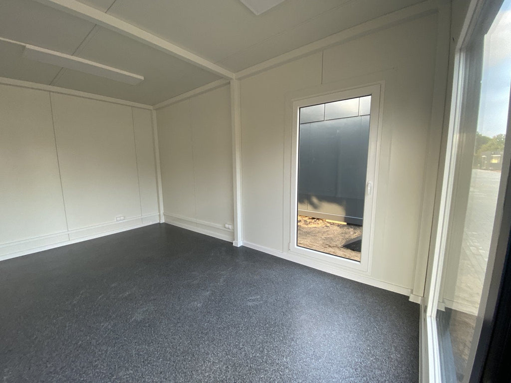 Contenedor de oficina tipo London 6×5 m - Imagen 12