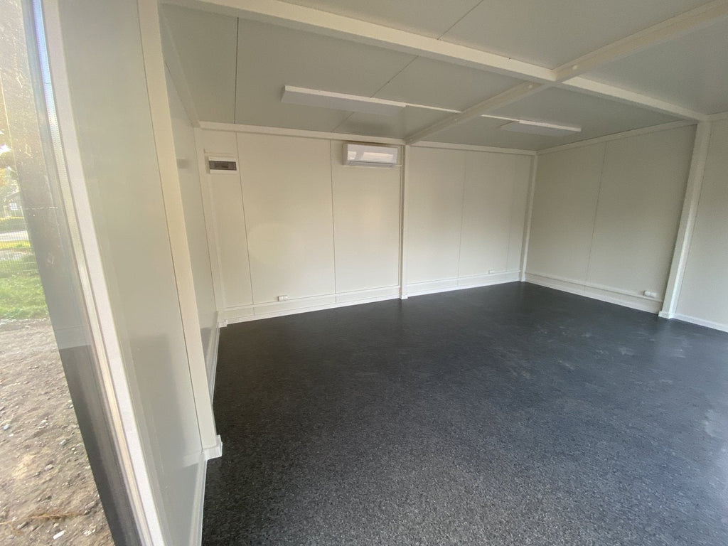 Contenedor de oficina tipo London 6×5 m - Imagen 2
