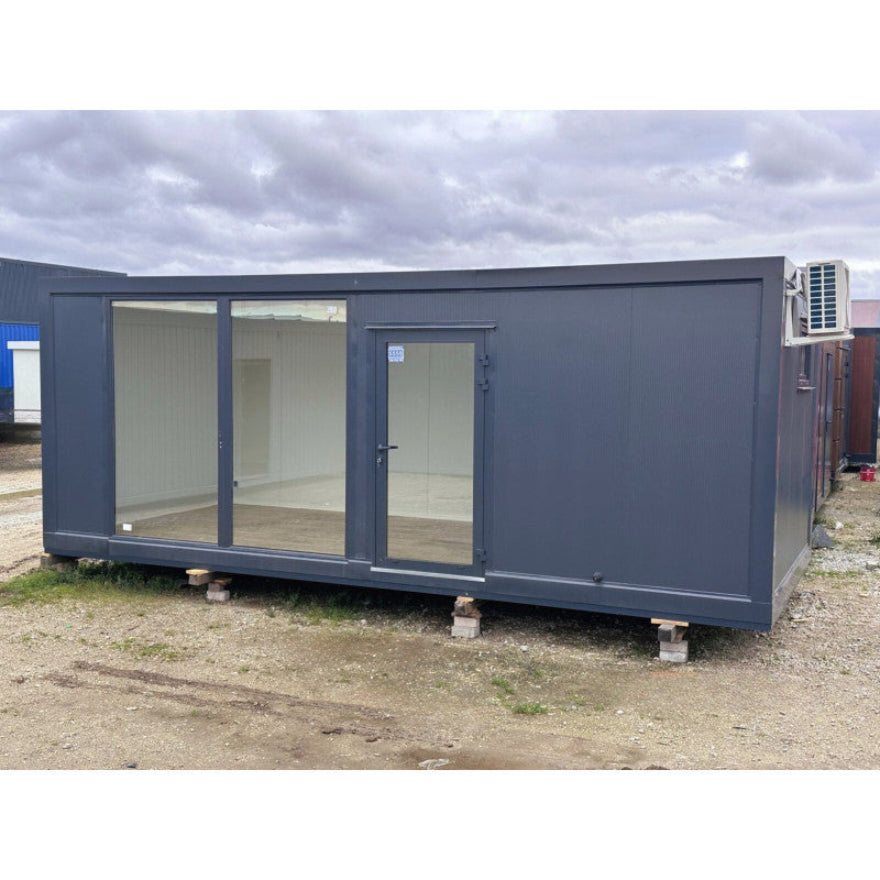 Contenedor elevado 7×3 m con grandes vitrinas, aire acondicionado y baño - Imagen 5