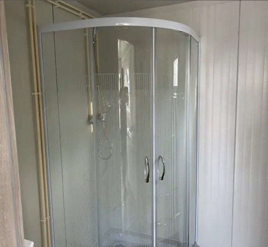 Contenedor oficina 6,00 x 2,40 con WC, ducha y cocina - Imagen 8