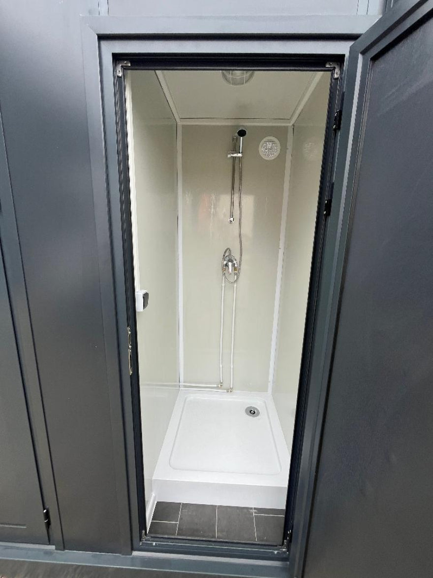 Módulo sanitario WC con lavabo y ducha - Imagen 5