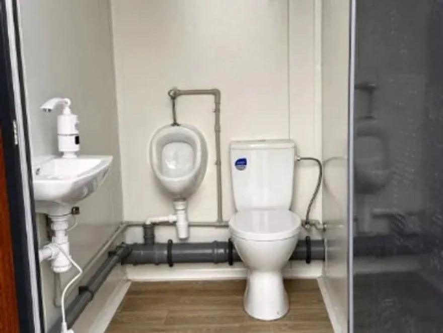 Contenedor sanitario con 3 cabinas WC - Imagen 6
