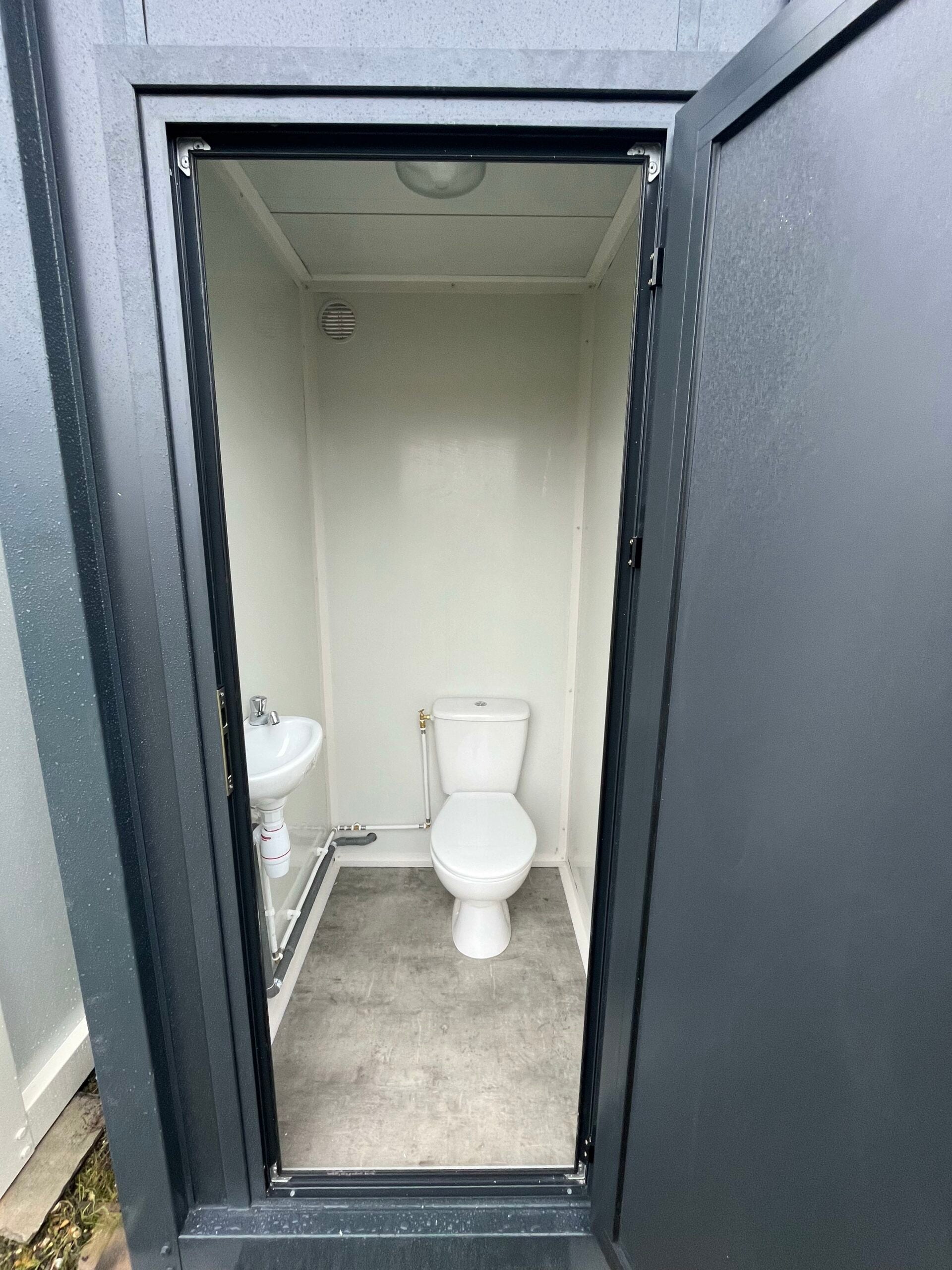 Módulo sanitario WC simple con lavabo para obra - Imagen 3