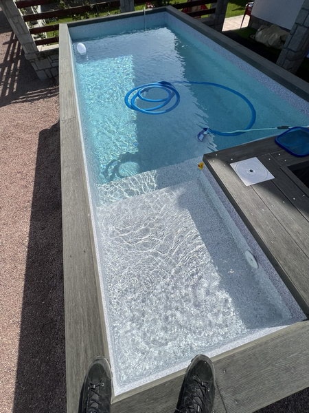 Piscina en contenedor marítimo de 20 pies semienterrada o sobre suelo. - Imagen 11